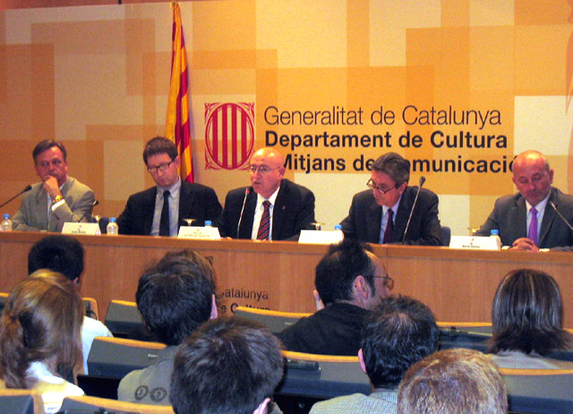 El conseller de Mitjans de Comunicació defensa el paper de servei públic de la ràdios locals