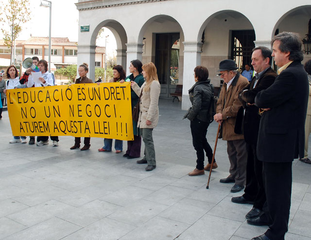 Mestres contra la Llei d'Educació
