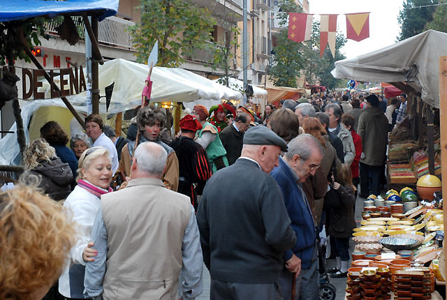 Les festes de Sant Martí omplen el carrer de Sant Ramon