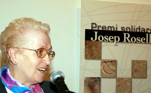 La germana Carmen Gómez és distingida amb el primer Premi Solidari Josep Rosell