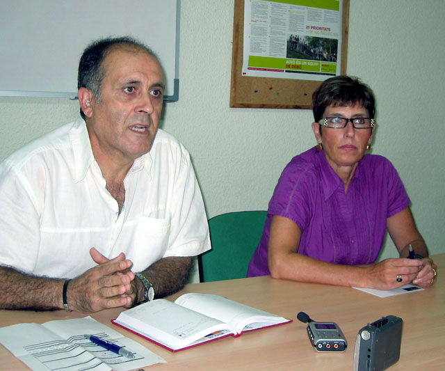 Ajuntament i ICS firmen un acord perquè els veïns triïn si segueixen o no al CAP Fontetes