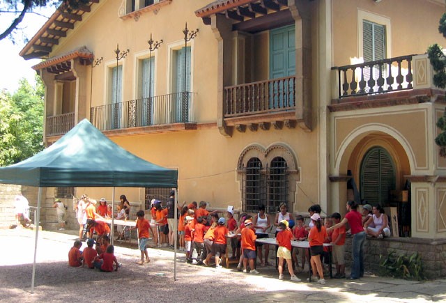 Més de 1.000 nens de diverses poblacions fan els casals d’estiu centrant-se en la Cercanyola íbera