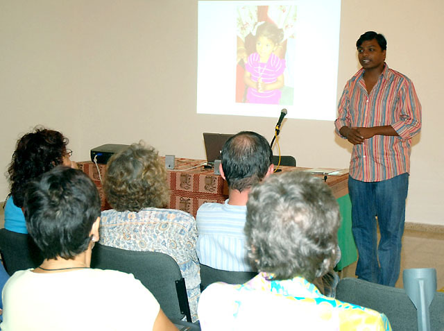 18 euros per apadrinar a la Fundació Vicente Ferrer: els diners millor gastats del mes