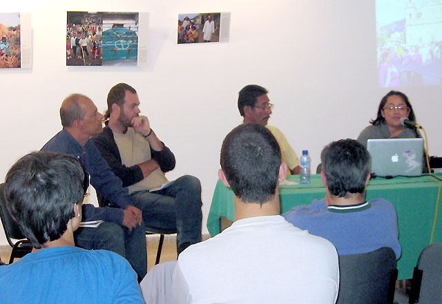 Cerdanyola s'apropa a les iniciatives que diverses associacions de la societat civil colombiana estan impulsant per aconseguir la pau