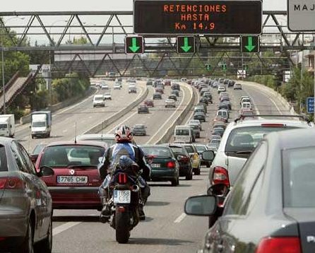 Prop de 460.000 vehicles abandonaran demà l'Àrea Metropolitana