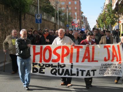 Manifestació per l'hospital i contra les retallades en sanitat