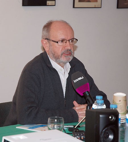 Proposta per cedir a un privat un lloguer de 50 anys a canvi de la construcció de l'hospital