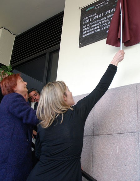 Les Fontetes homenatja l'històric activista veïnal Miguel Jiménez