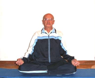 Taller de ioga per a la gent gran