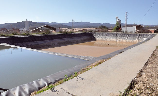 Els antiabocadors denuncien un possible abocament de lixiviats