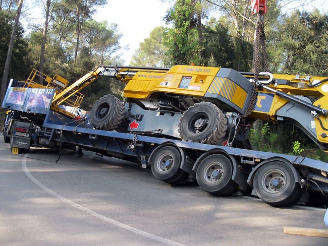 Tall de trànsit a l'avinguda de Catalunya de diumenge a dimarts