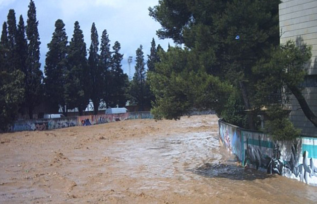 La Comissió de Protecció Civil aprova el Pla d’actuació per a inundacions