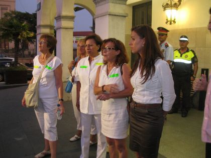 L'Ajuntament brinda suport total a les treballadores de la residència per a la gent gran de Canaletes