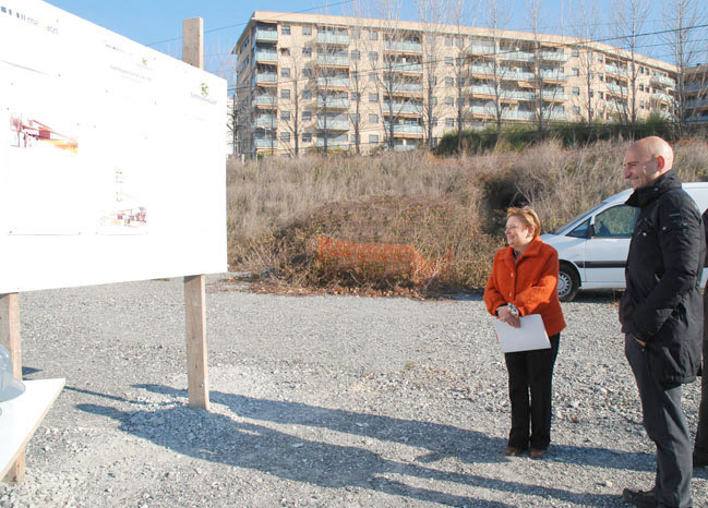 Comencen les obres de la futura escola a la zona del riu Sec