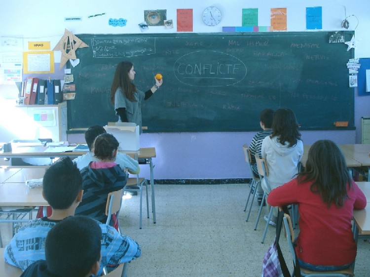 Un taller proposa als joves millorar la convivència amb la mediació