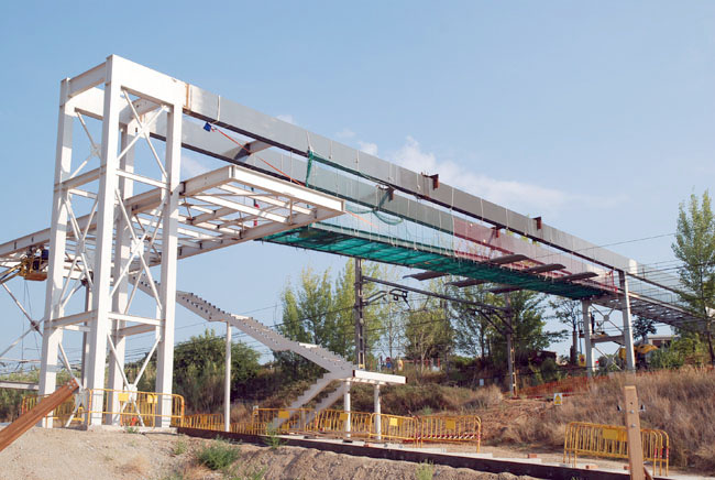 Les obres de l'escola Riu Sec s'aturen fins aconseguir el finançament necessari