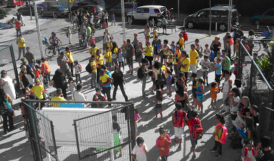 Protestes contra les retallades a l'escola Saltells