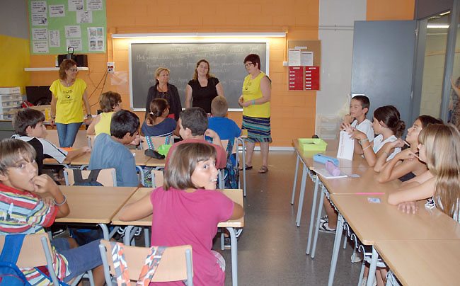 El curs comença amb protestes per les retallades