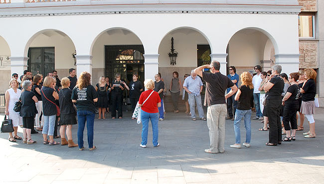 La plantilla del consistori continua de dol per les retallades