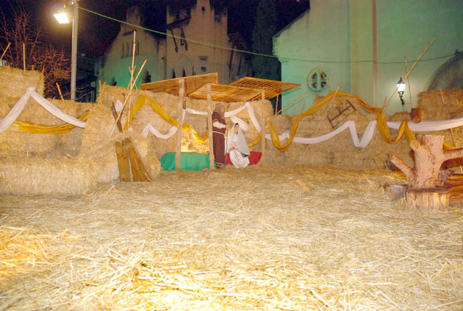 La Colla de Gitanes i el mercat de Serraperera organitzen un pessebre vivent