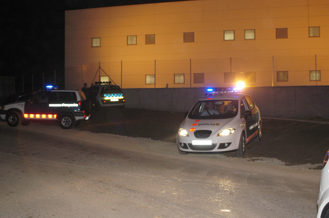 Els Mossos d'Esquadra detenen tres lladres per robatoris a diverses comarques