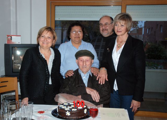L'Ajuntament ha homenatjat al centenari Juan Sánchez
