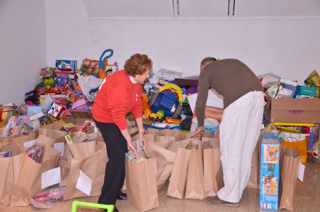 Més de 300 infants, beneficiaris de la campanya d'Una Nit d'Il.lusió per a Tothom