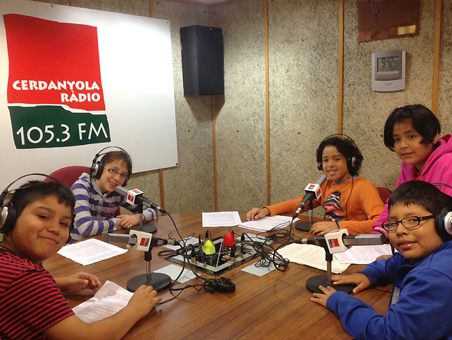 Comencen les emissions dels programes escolars a Cerdanyola Ràdio