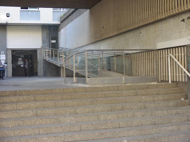 Oposició municipal als tancaments estiuencs dels CAP Fontetes i La Farigola