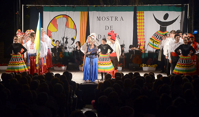 Tancament multitudinari de la Mostra de Dansa 2013