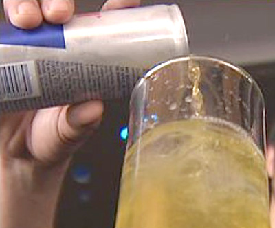 Alerten sobre la combinació de begudes energitzants i alcohol