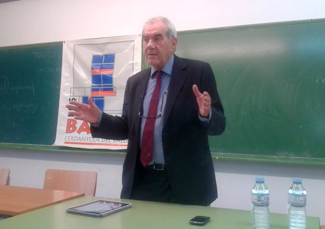 Ernest Maragall recorda als joves que són la gran riquesa del país i poden canviar el futur