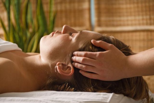 Dones per la Igualtat oferirà sessions de reiki gratuïtes per a malalts de càncer