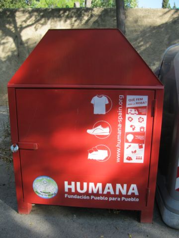 Cerdanyola, municipi de Catalunya que més roba usada va recollir durant el 2013