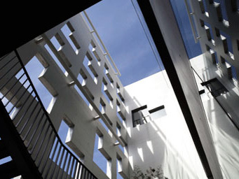 L'Institut de Nanociència inaugura noves instal·lacions a la UAB