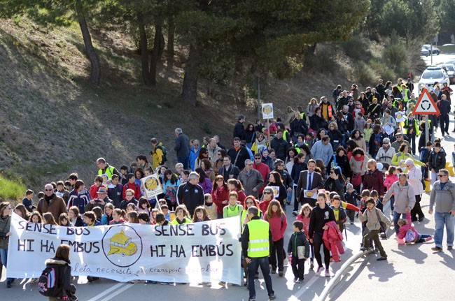 L'Escoleta reclama el manteniment del servei de transport escolar