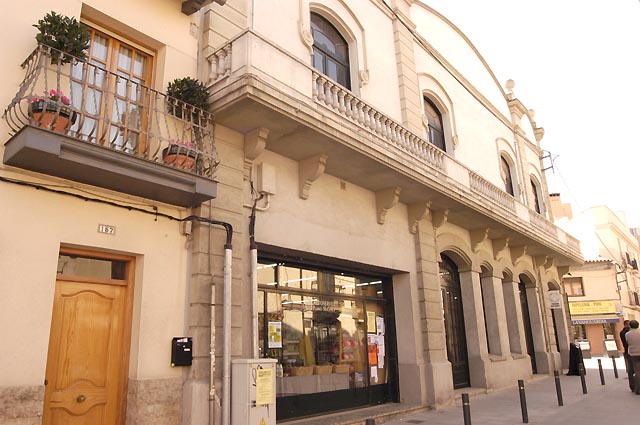 L'autoservei Padró-Solanet arriba als 100 anys amb bona salut
