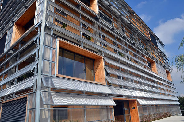 La UAB inaugura l'edifici bioclimàtic ICTA-ICP