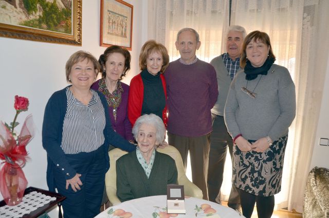 L'Ajuntament homenatja a la centenària Maria Asensio Escamilla