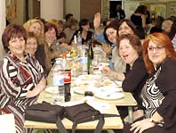 Les dones de Cerdanyola es reuneixen per reivindicar la igualtat
