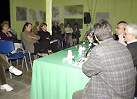 Ponts estesos per a la construcció d'una identitat de tots