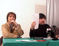 Assemblea per informar a les famílies immigrades sobre la regularització