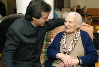 Reconeixement municipal als 101 anys de vida de Laurentina Mendoza