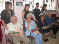 Alumnes del Forat del Vent analitzen la Guerra Civil amb testimonis reals