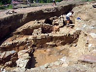 Descoberta al poblat ibèric de Ca n'Oliver d'una muralla i una nova porta d'accés al sector est