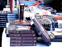 Els col·legis La Sínia i Xarau reutilitzen els seus llibres de text