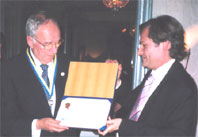 Esteve Buldú rep el 'Paul Harris' del Rotary Club