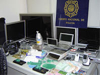 La policia desarticula un punt de venda de droga a Cerdanyola
