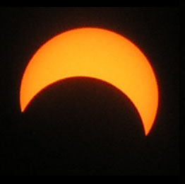Seguiu l'eclipsi de sol des de la UAB