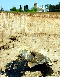 Localitzen un total de tres bombes de la guerra civil